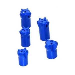 T38 dişli çukurlu düğme